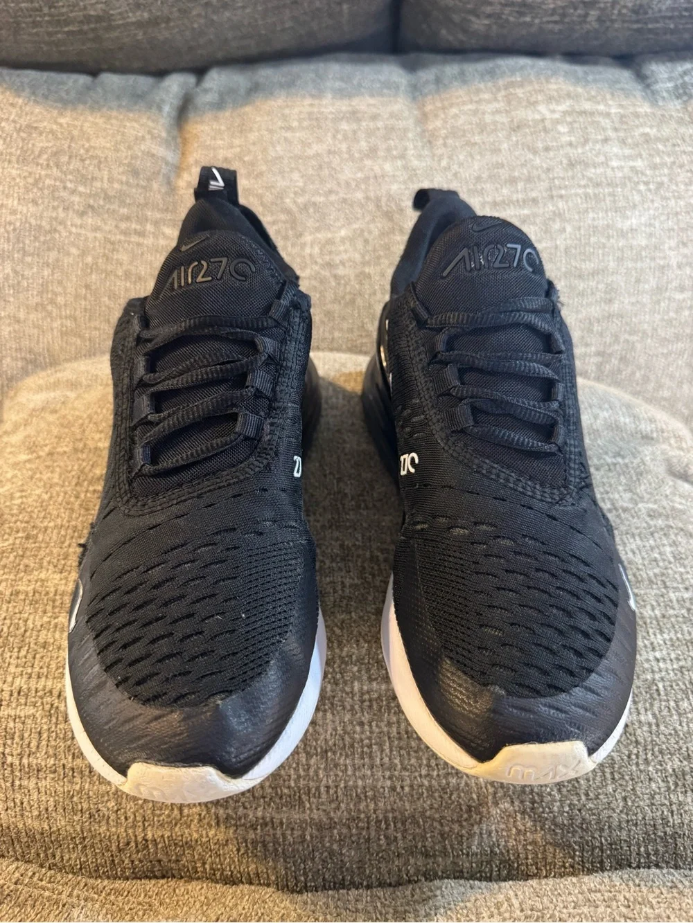 Nike Air Max 270 Kids Black/White #943345-001 Size 6Y
